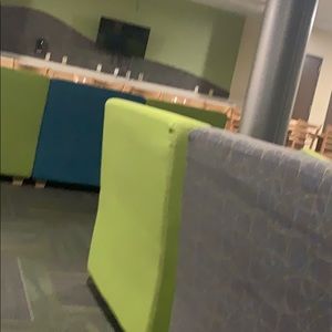 Meet your Posher, Deneil